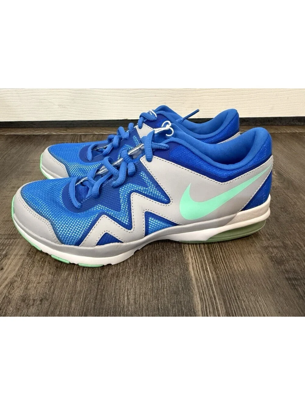 NIKE WOMEN AIR SCULPT TR 2 SHOE BLUE GREEN SZ 7 Sample Rare